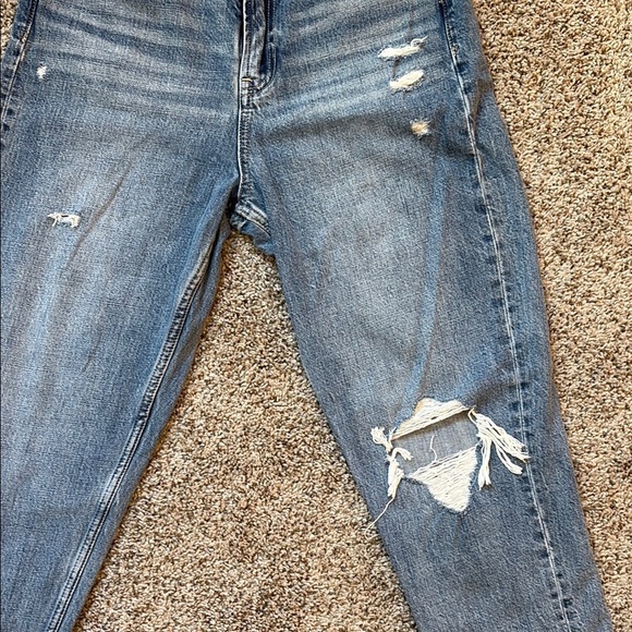 GAP Denim - Mom Jean - Picture 3 of 11